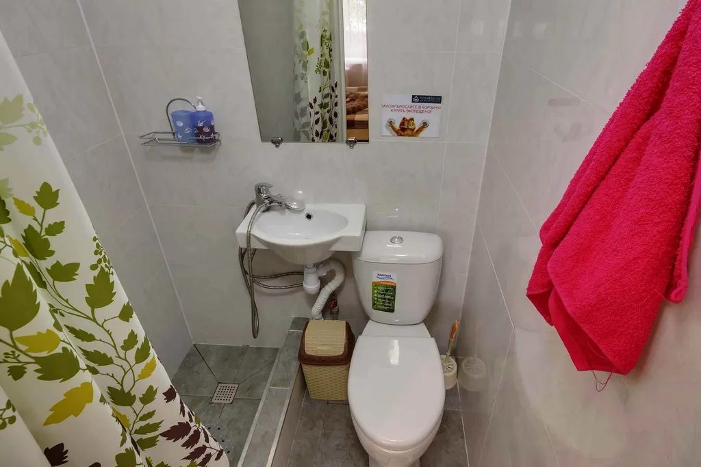 Студия с мини-кухней и собственным санузлом