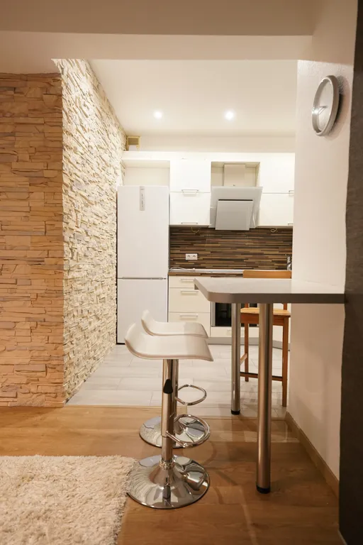 Оригинальные апартаменты в центре-2