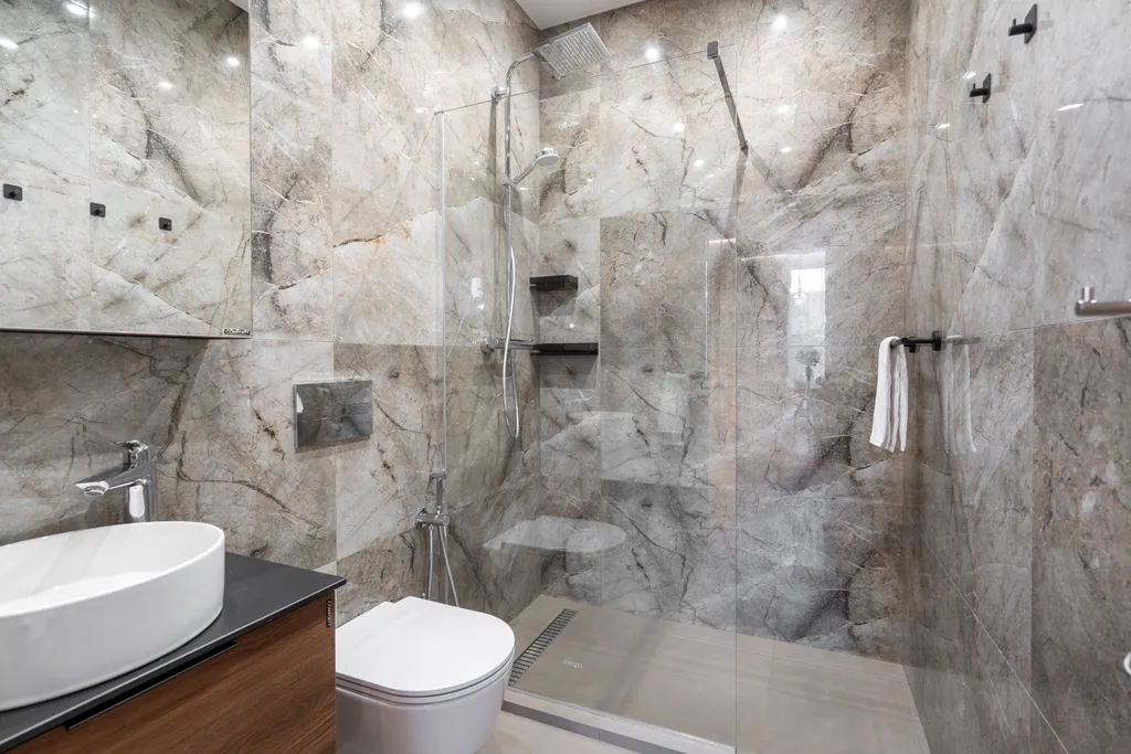 Дизайнерские апартаменты Охта КраСКИ Gold