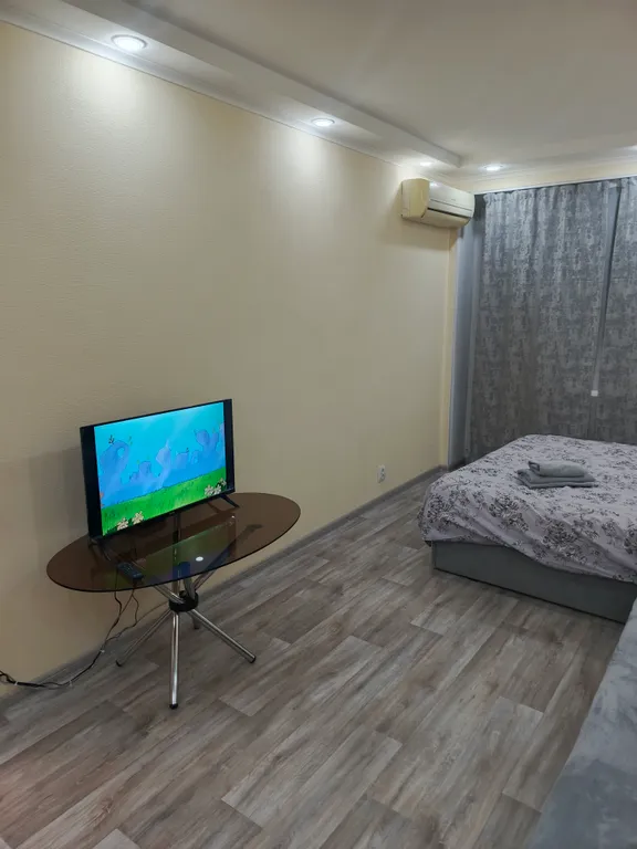 Квартира Однокомнатная квартира в самом центре рядом с вокзалом и Аллеей героев — Волгоград