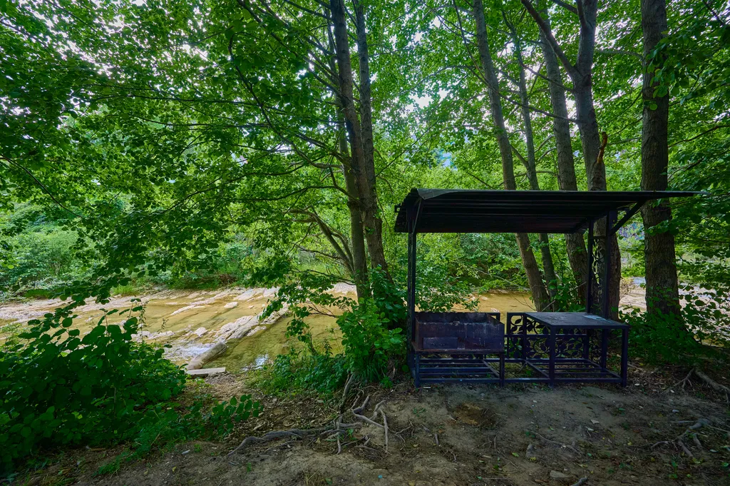 Домик-шале с размещением до 5 гостей