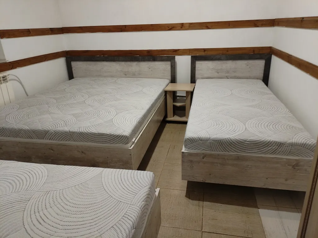 Дом с баней, бильярдом и бассейном