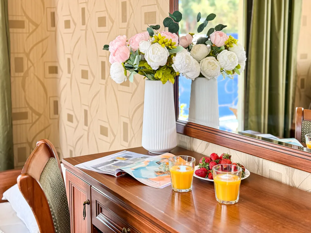 Трехместный делюкс с балконом, 3 минуты до моря, центр, парковка