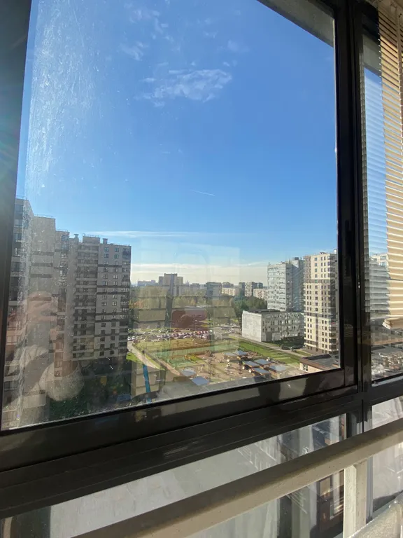 Квартира Однокомнатная квартира с видом на Смольный собор — Санкт-Петербург