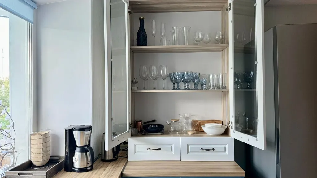 Элегантная квартира с просторной столовой у вокзала