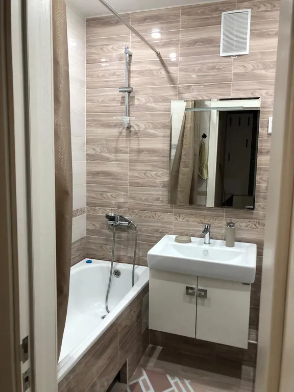 Уютная квартира в центре города, в новом доме, с закрытой территорией