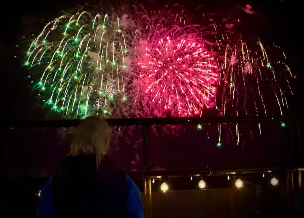 Двухуровневая квартира с террасой для семьи