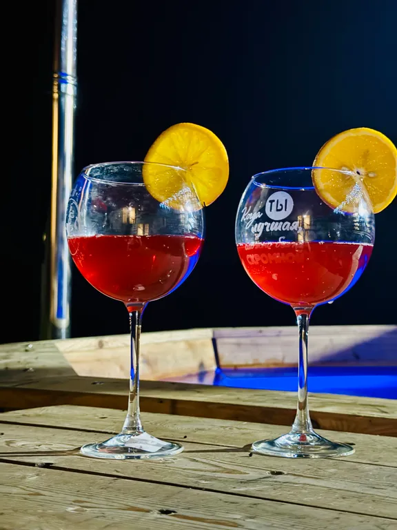 Дом с террасой и видом на закат