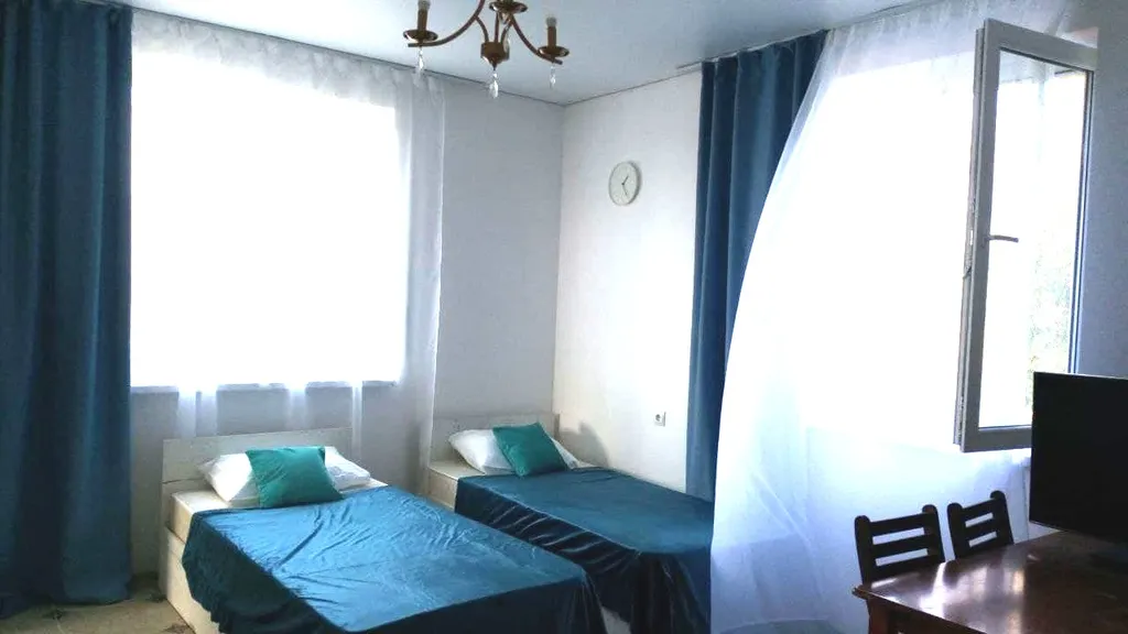 Квартира 2-комнатная Квартира — Севастополь