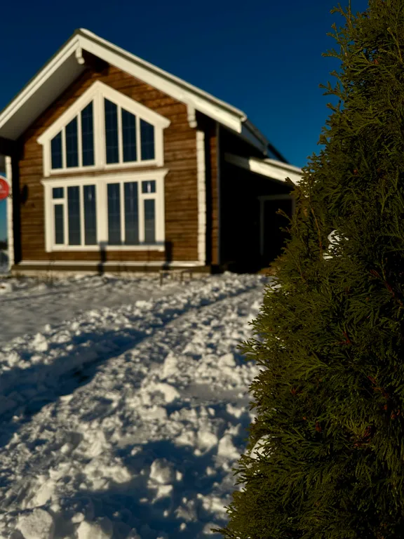 Уютный Дом на горе со вторым светом