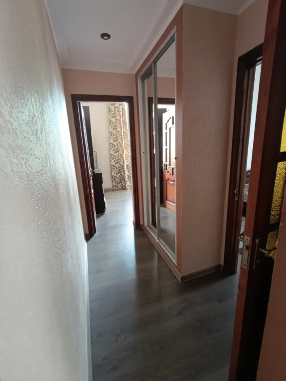 Квартира 3-комнатная Квартира — Евпатория