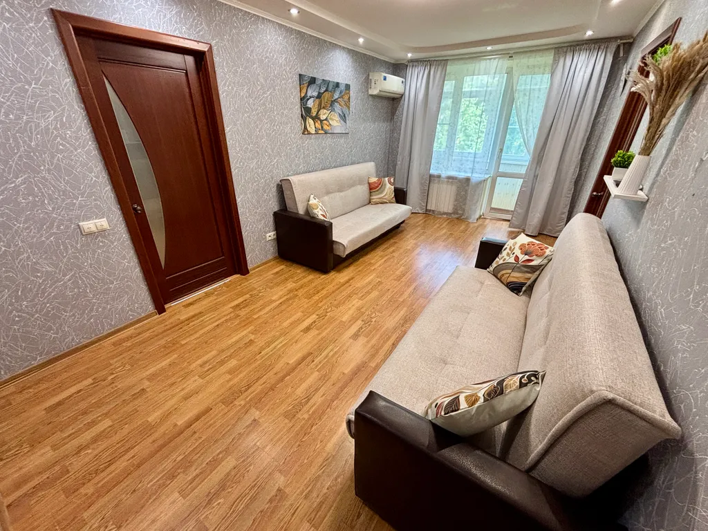 Квартира Трёхкомнатная квартира с евроремонтом в Селятино — Селятино