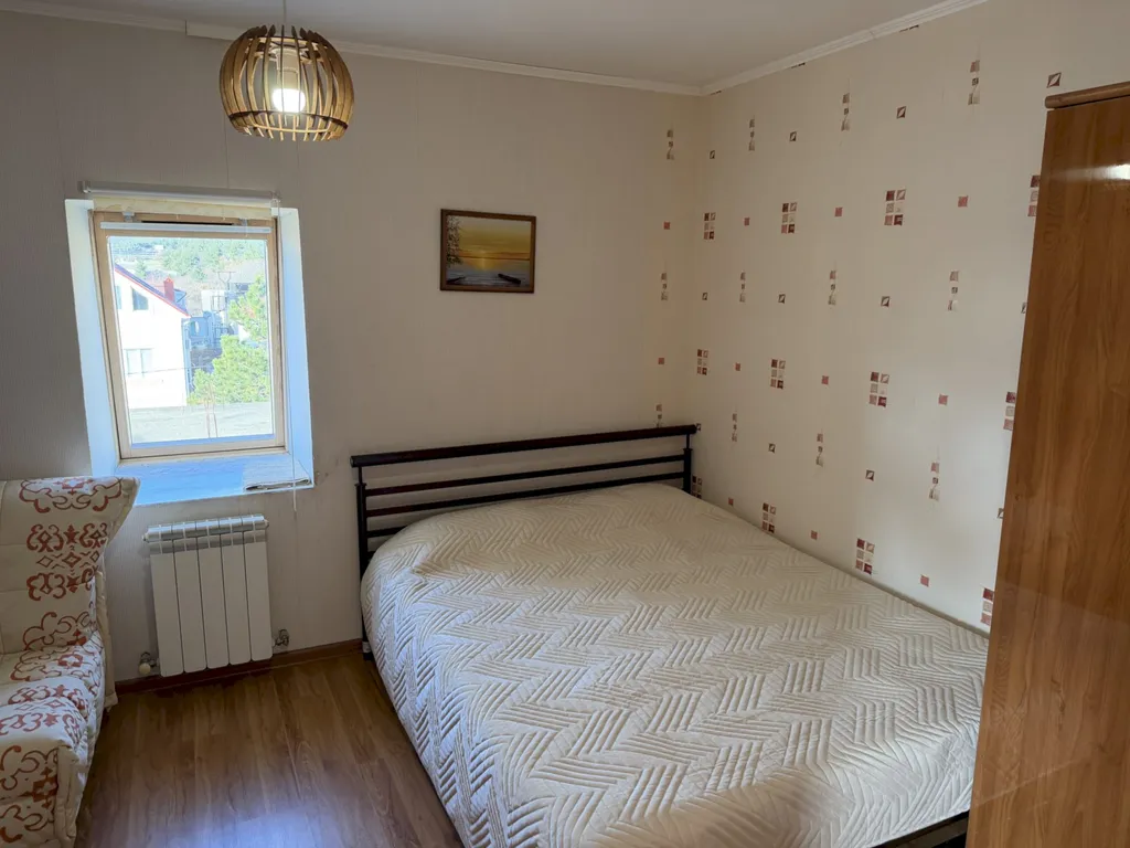 Дом с террасами и видом на море, рядом с центром