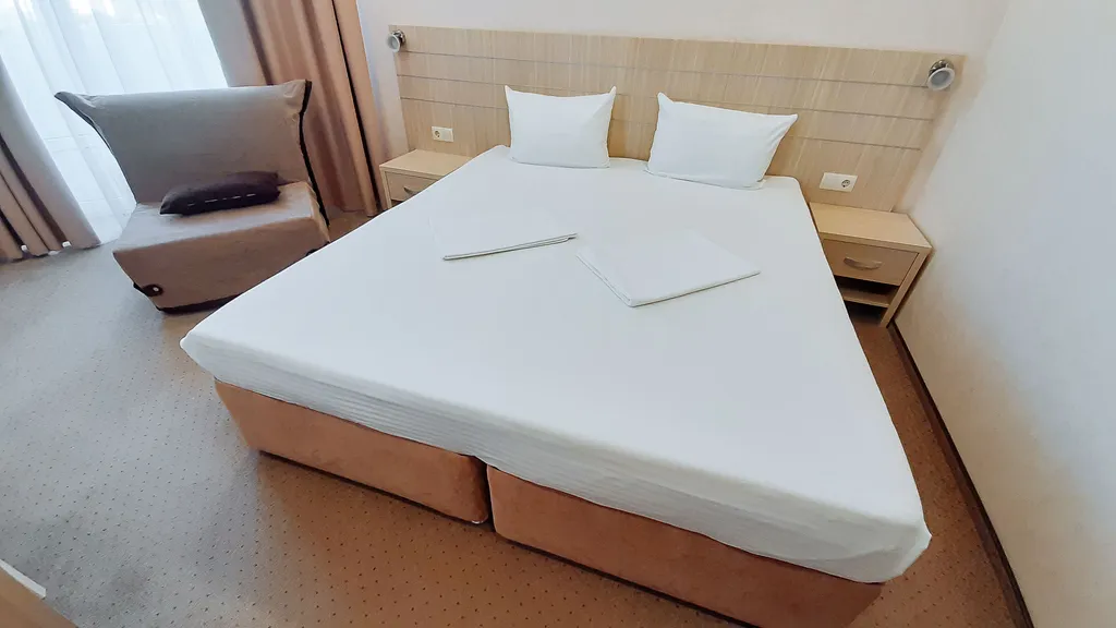 Квартира Комната — аренда посуточно в Орджоникидзе