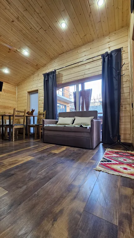 Дом с двумя спальнями и тёплым бассейном