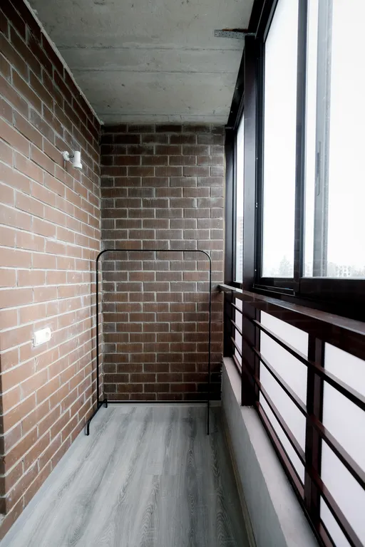 Студия возле ИМР им. Цыба