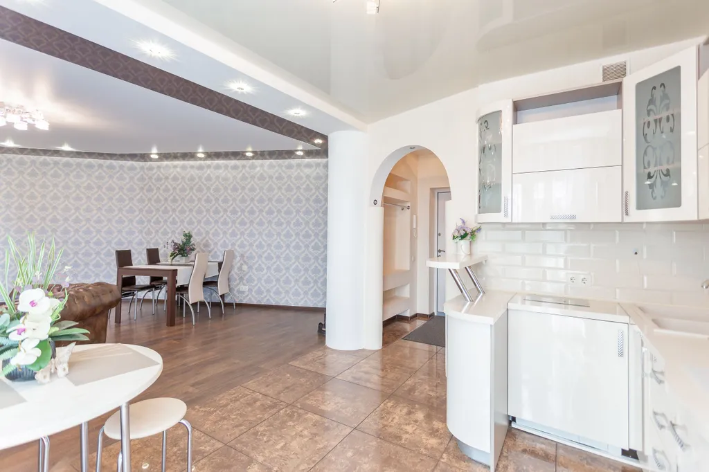 Комфортный 2-комнатный апартамент класса люкс