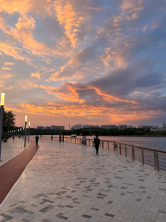 Апартаменты с дизайнерским ремонтом в доме бизнес класса