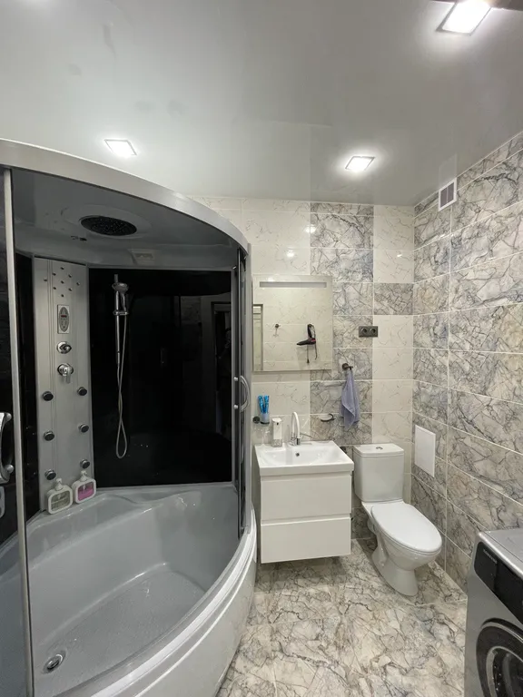 Новая квартира с видом на море в центре