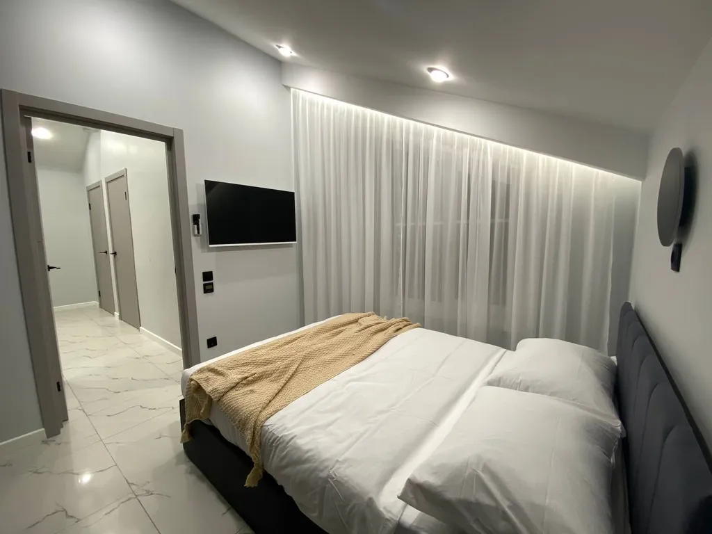 Коттедж Большой праздничный дом дуплекс для большой семьи или компании друзей — Новоселье