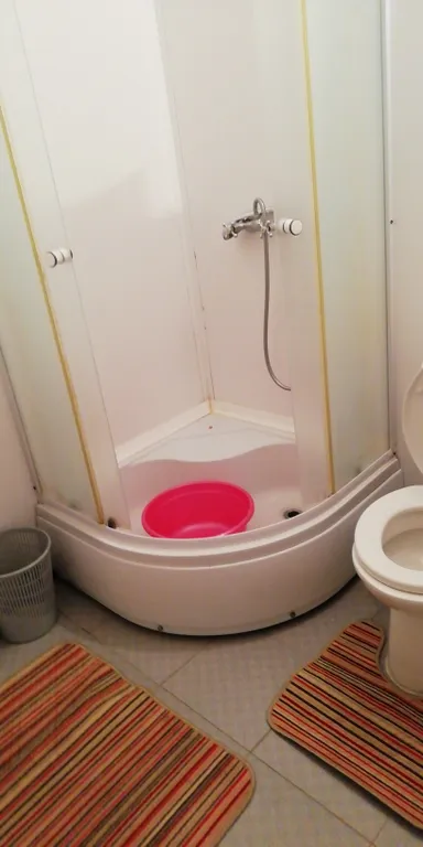 Квартира Двухместный номер с двумя односпальными кроватями — Лоо