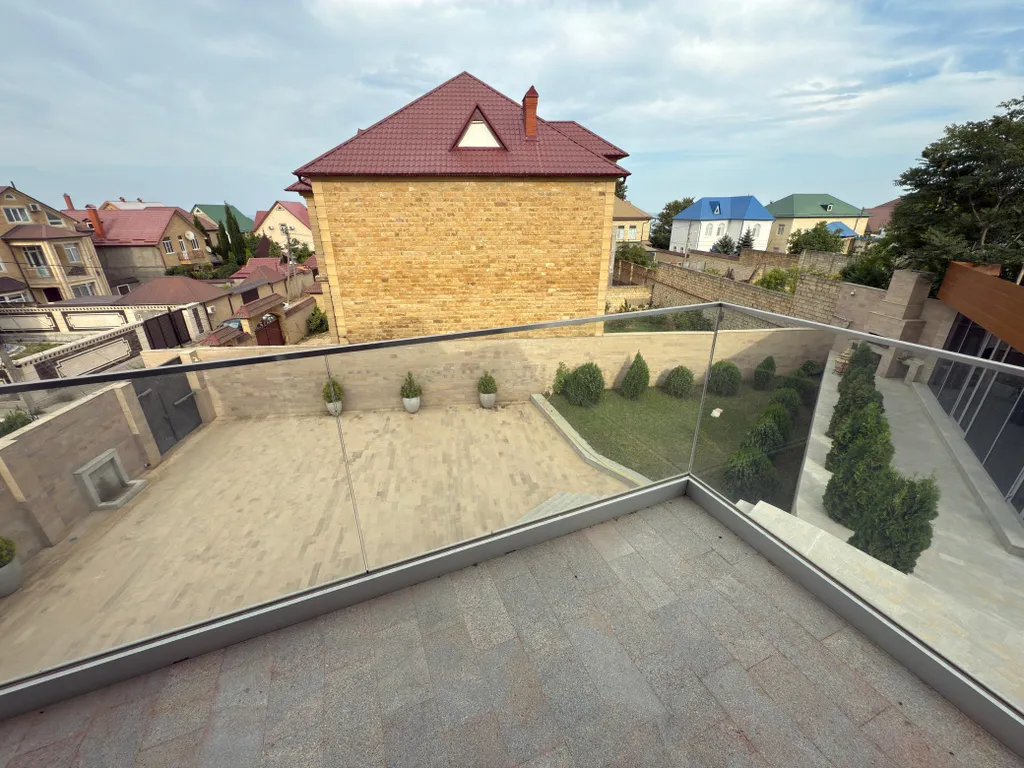 Вилла у моря