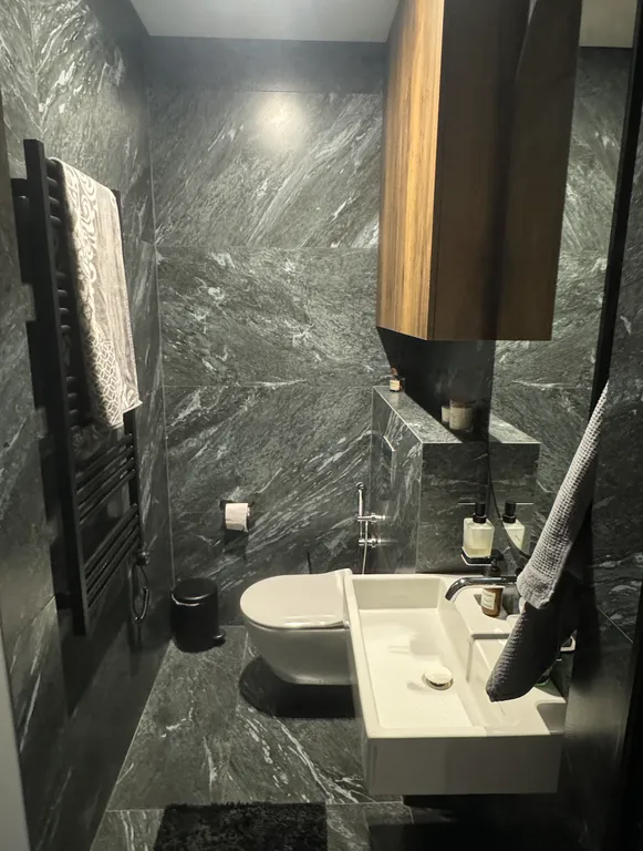 Великолепное расположение, дизайнерский ремонт, премиум принадлежности