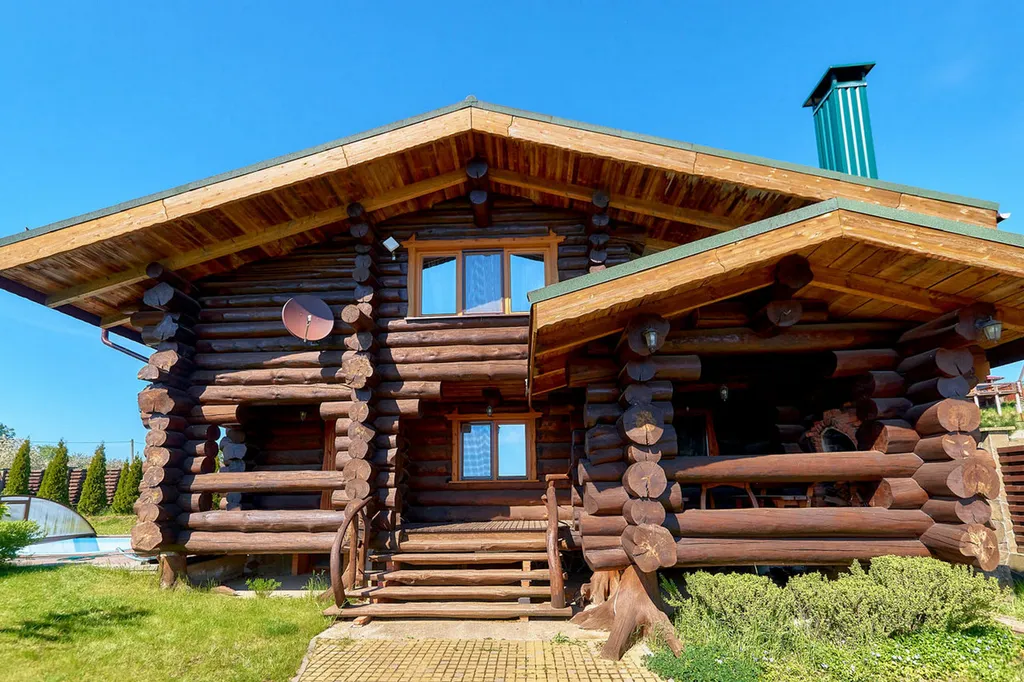 Коттедж Шале с баней бассейном и видом на озеро — аренда посуточно в Заславль