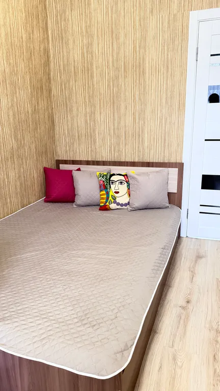 Уютная квартира со своей парковкой — аренда посуточно в Сальск