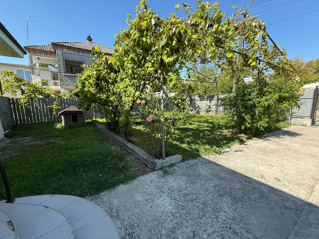 Уютные номера в городе Гудаута