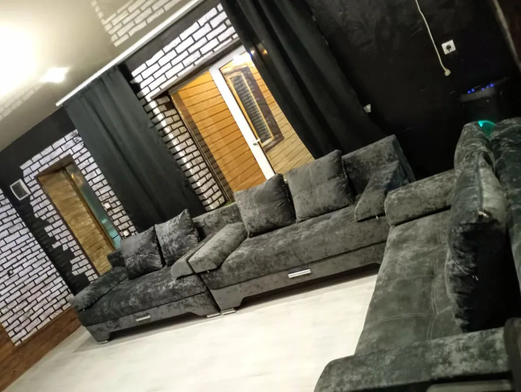 Дом с сауной на дровах и бассейном в доме, 10 минут от Мамаева кургана