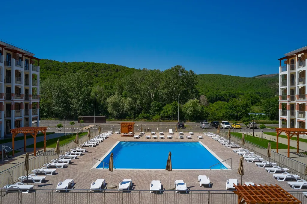 5 Студия на 3 человека с бассейнами