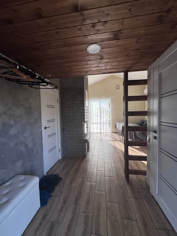 Дом на берегу Волги