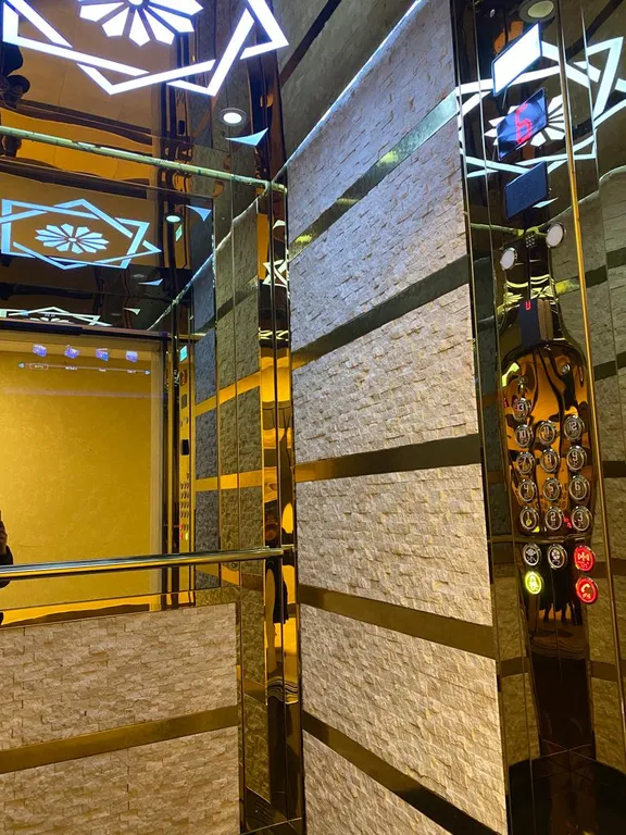 Просторный апартамент с балконами видом на море