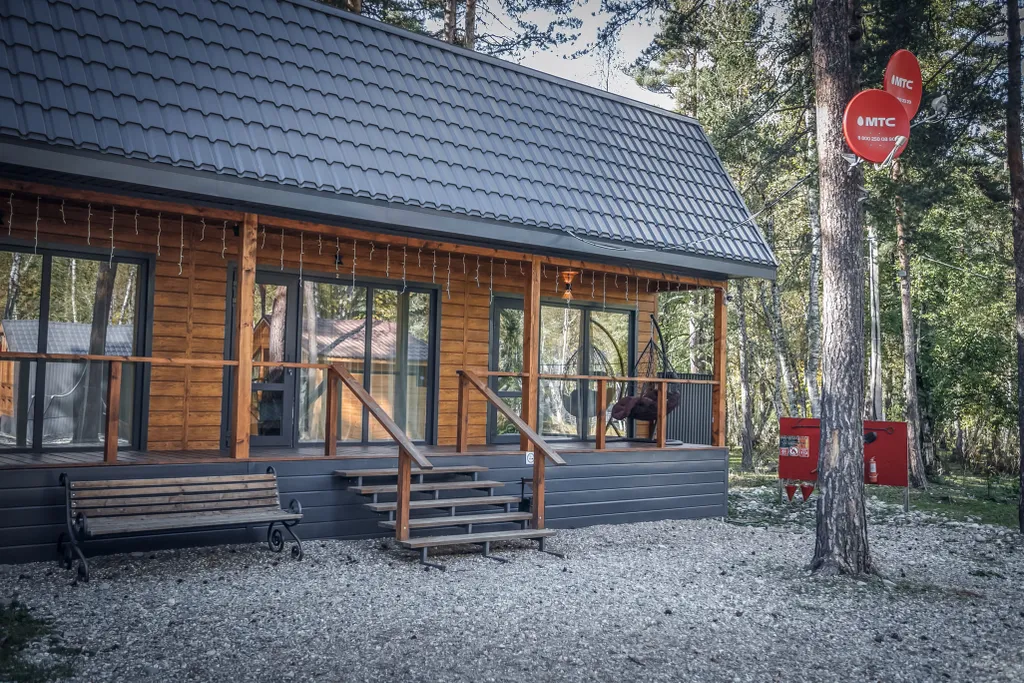 Коттедж для всей компании с видом на горы