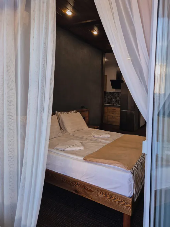 Апартаменты с видом на горы и озеро в 100м от подъёмника