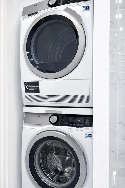 Шикарная квартира на набережной реки в центре