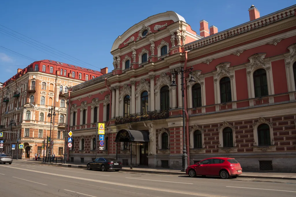 Квартира Аутентичная квартира Гостемания с раритетной печью 19 века — Санкт-Петербург