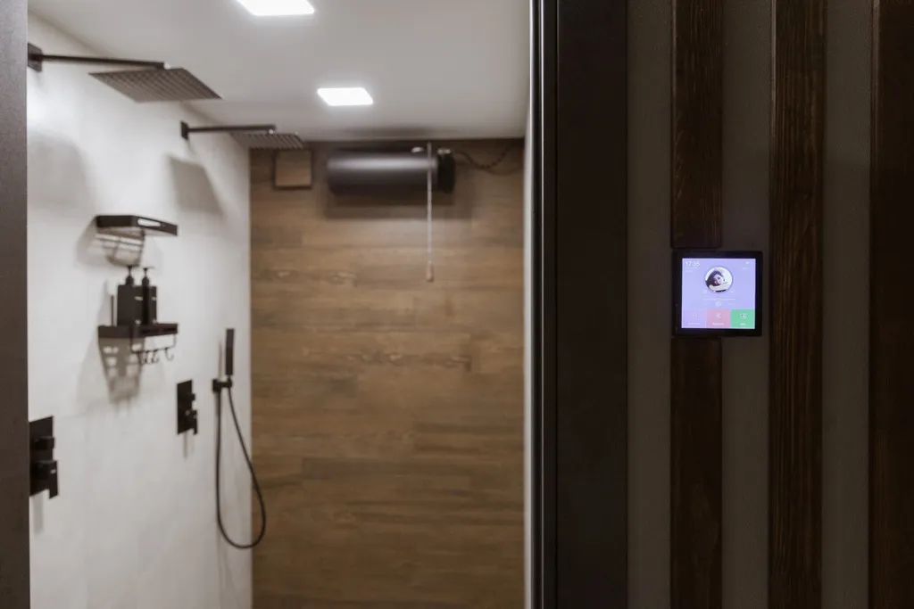 Хабарский треугольник - дом на горе с видом на реку