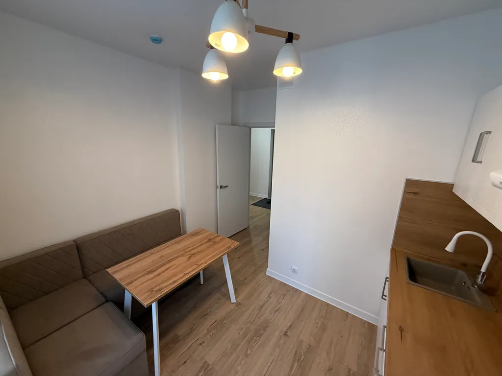 Свежая квартира в Новых Ватутинках