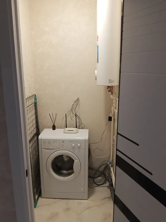 Двухкомнатная квартира на проспект кирова в районе самолет/московское