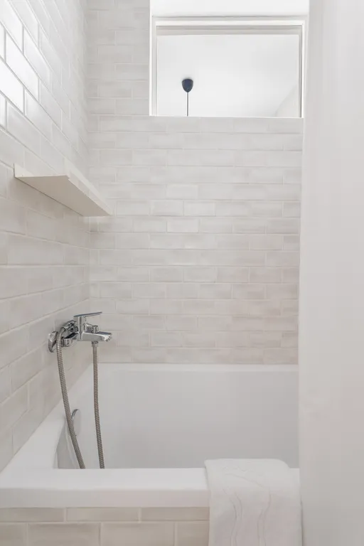 Квартира Квартира Дизайнерская евродвушка с акцентами в сердце Калининграда — Калининград