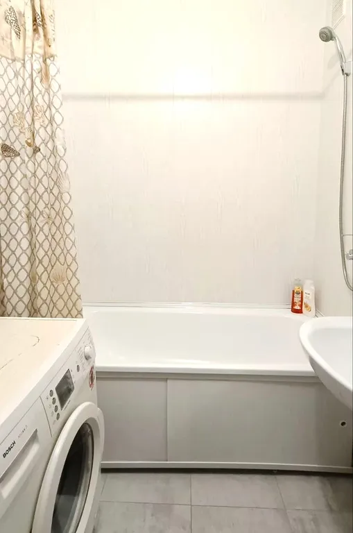 Квартира Светлая, уютная квартира для большой семьи или компании — Красноярск