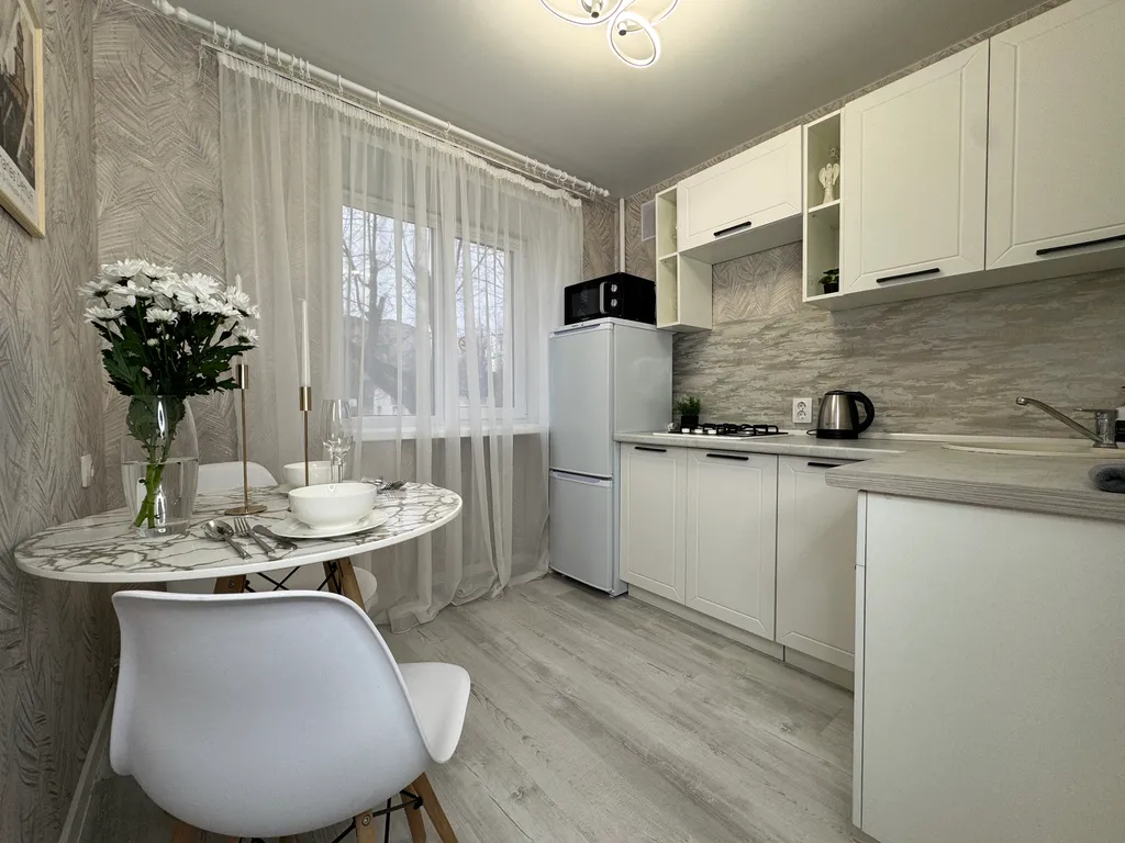 Мона— пространство без суеты