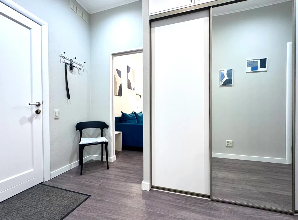 Центр, 3 комнаты, отличный ремонт! Удобные спальные места.