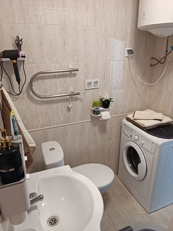 Уютная квартира в ЖК Holiday house возле озера и кипарисов