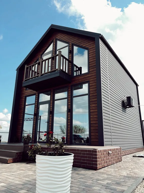 Коттедж Коттедж Котедж на Берегу моря — Кучугуры