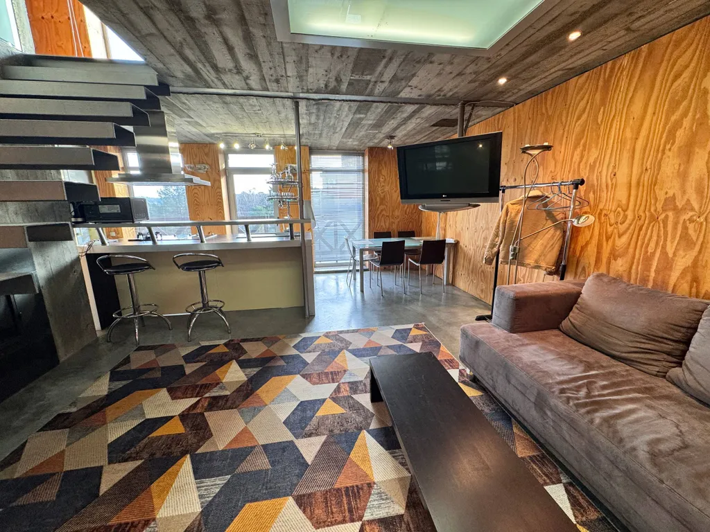 Эксклюзивная квартира в стиле лофт в элитном районе Светлогорска