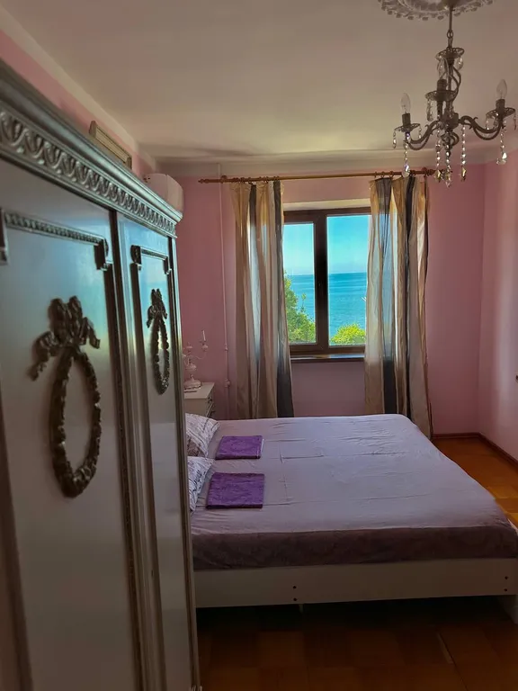 Уютная 3-комнатная квартира нa берегу моря — аренда посуточно в Новый Афон