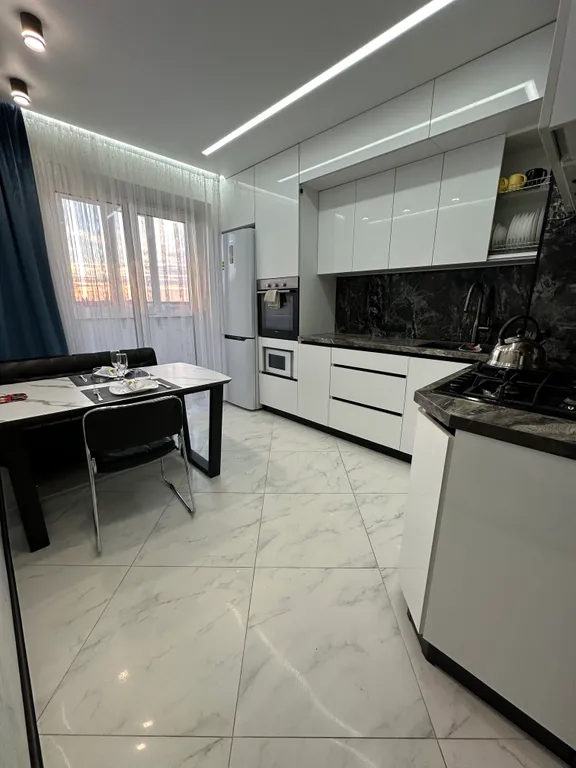 Шикарная трехкомнатная квартира